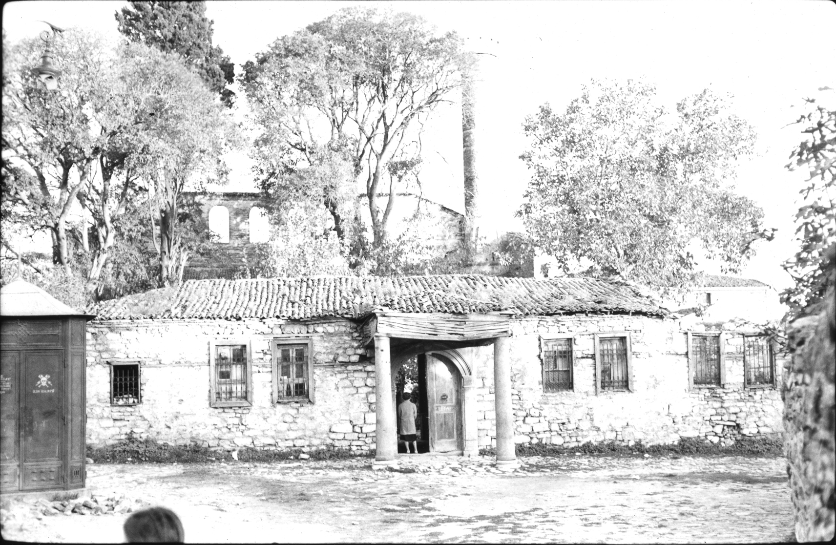 İmrahor İlyas Bey Camii Girişi