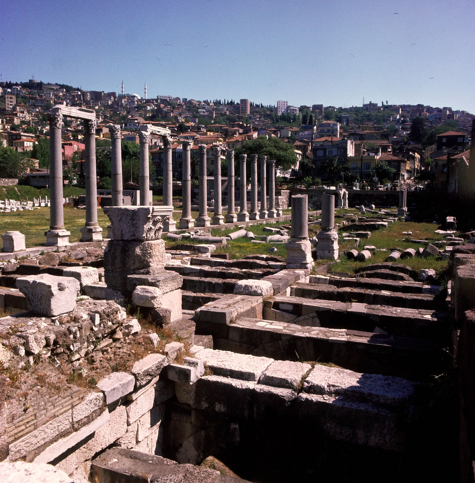 Smyrna Batı Stoası