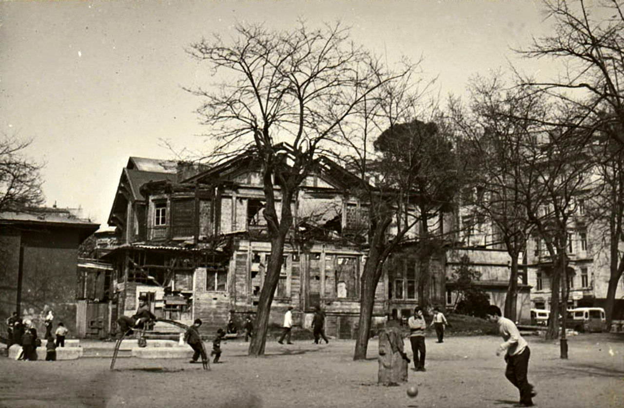 Tepebaşı Tiyatrosu