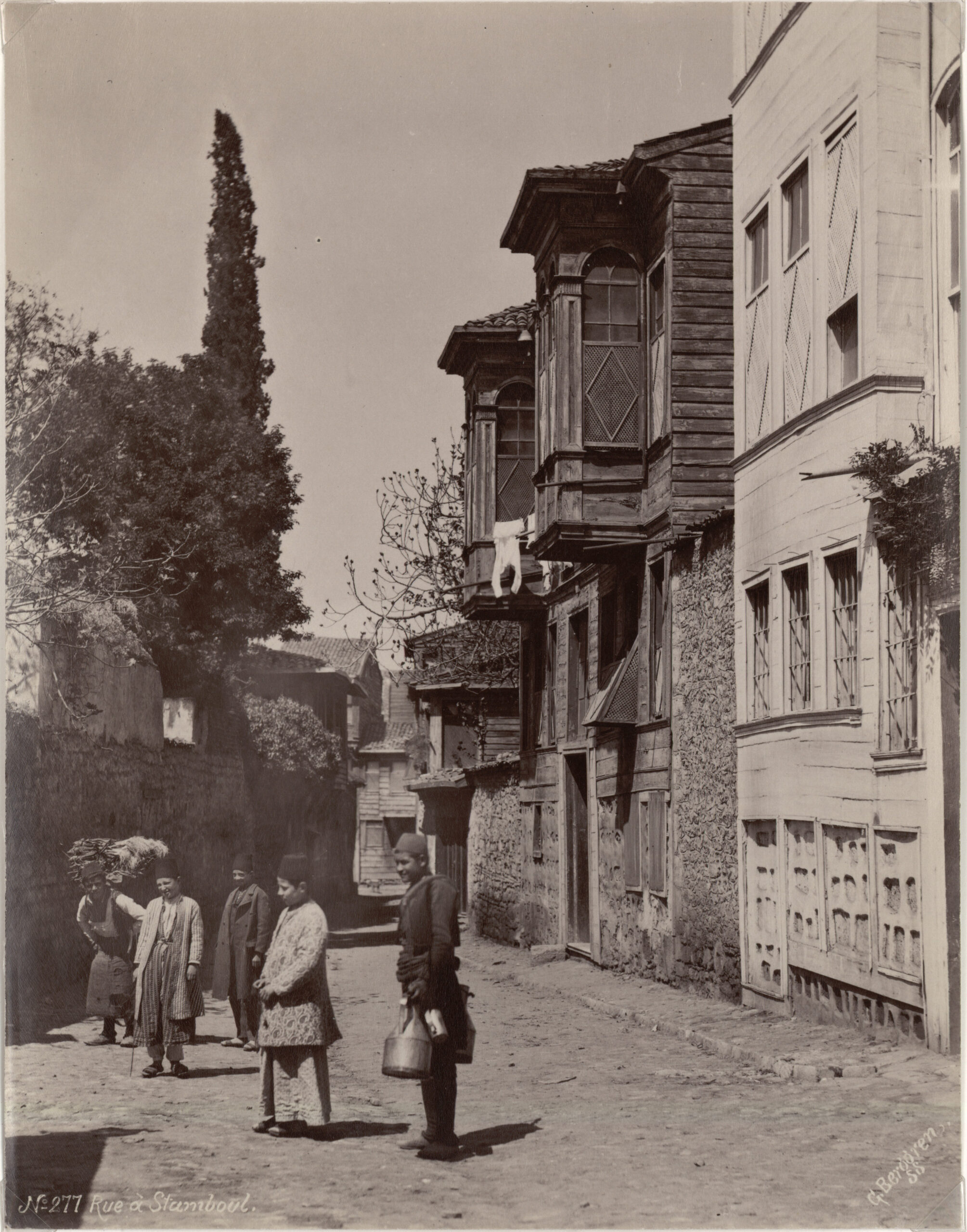 İstanbul’da Bir Sokak