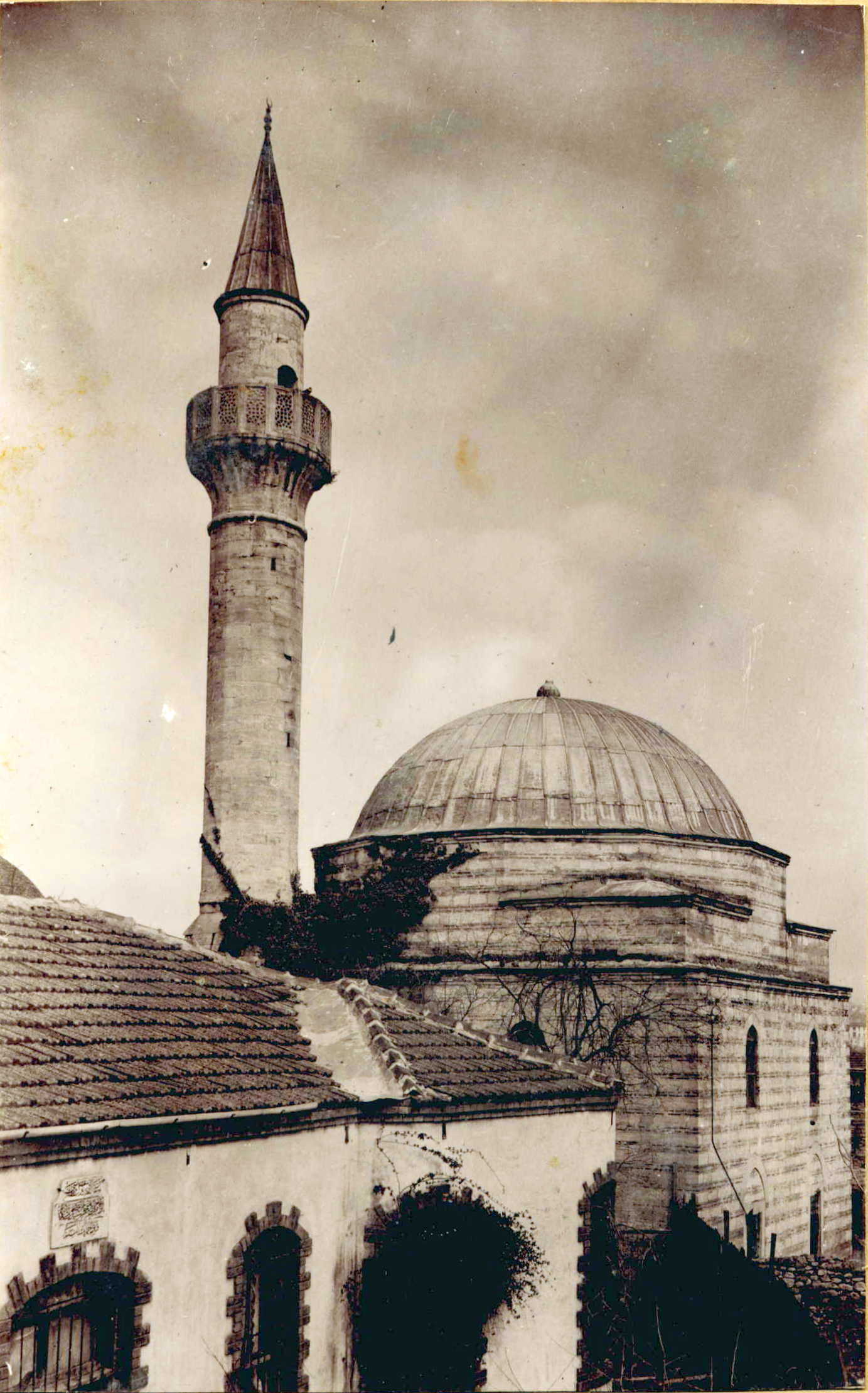 Aşık Paşa Camii