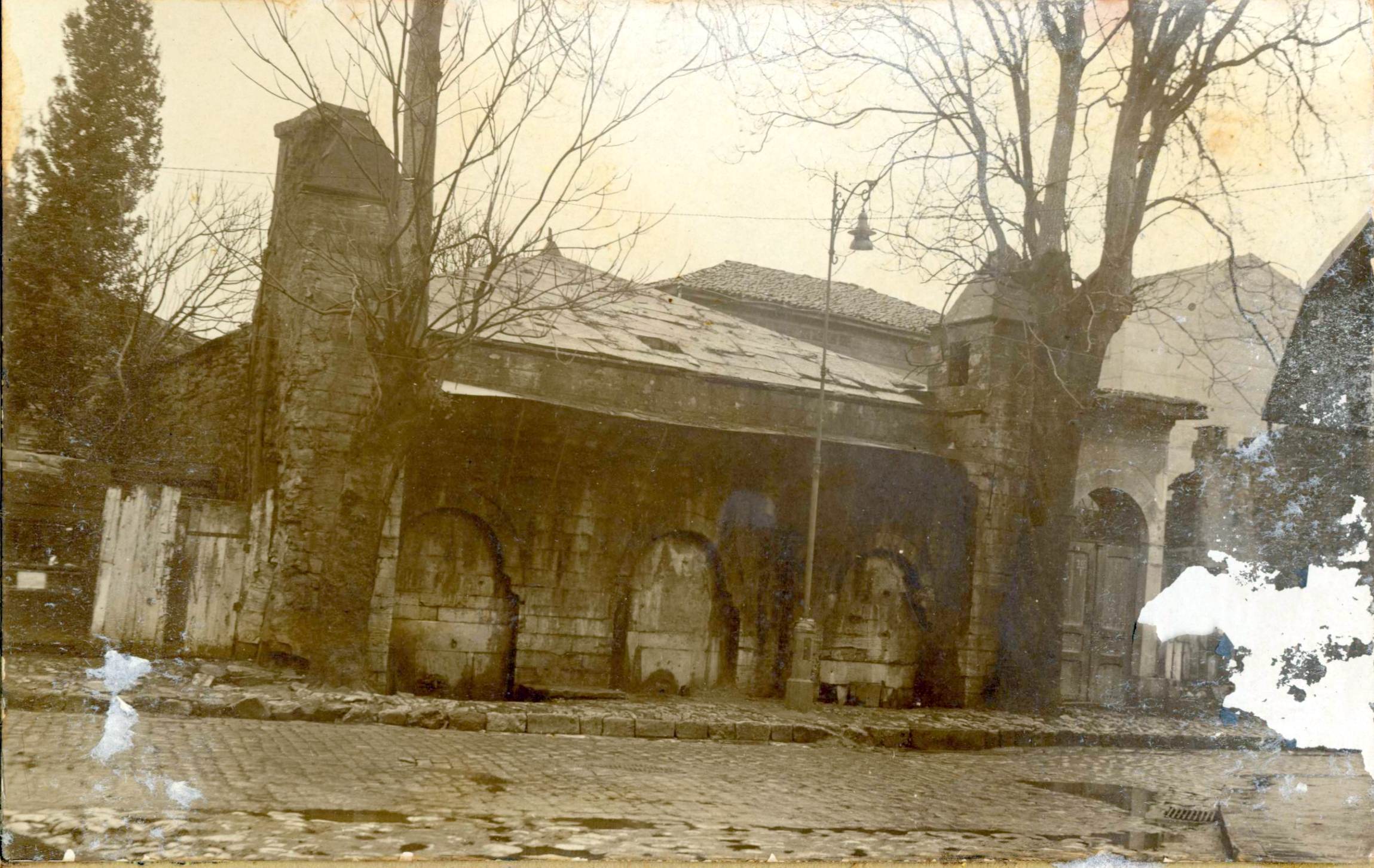 Hindiler Tekkesi Çeşmesi