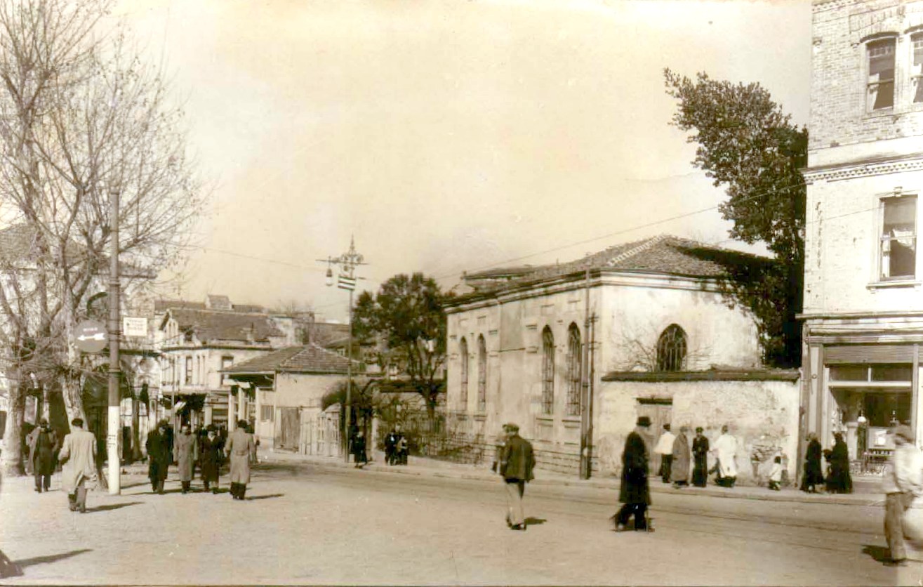 Camcı Ali Camii