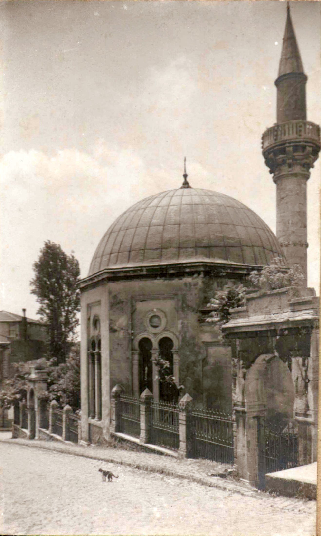 Keçecizade Fuat Paşa Camii
