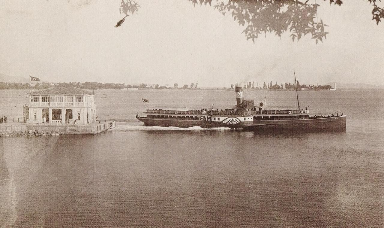 Moda İskelesi’nde Paddle Steamer