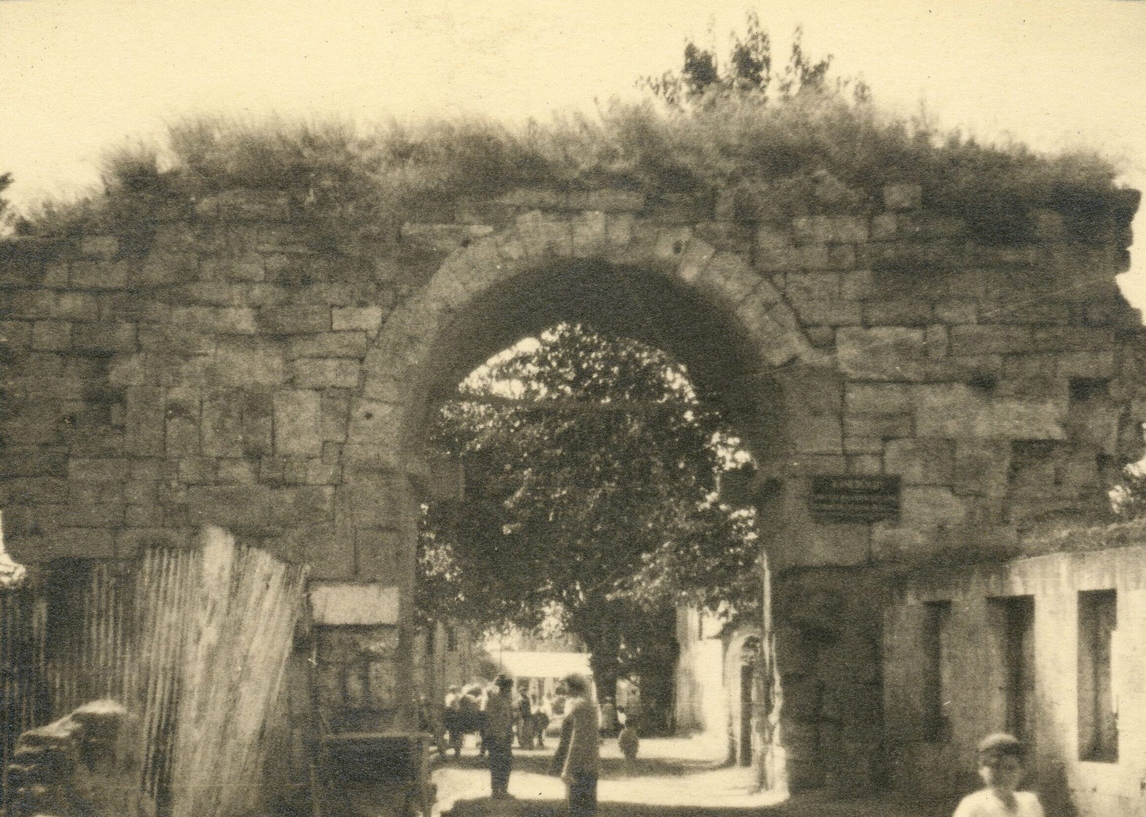 Kleopatra Kapısı
