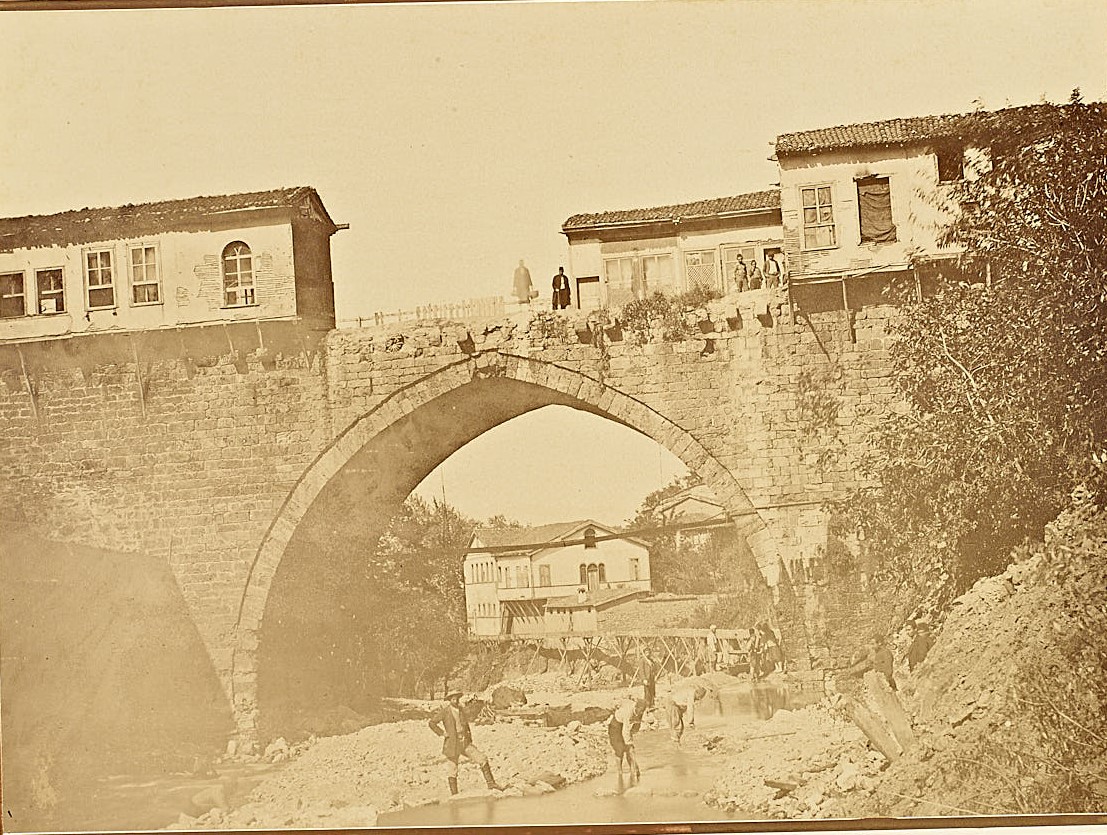 Bursa’da Setbaşı Köprüsü
