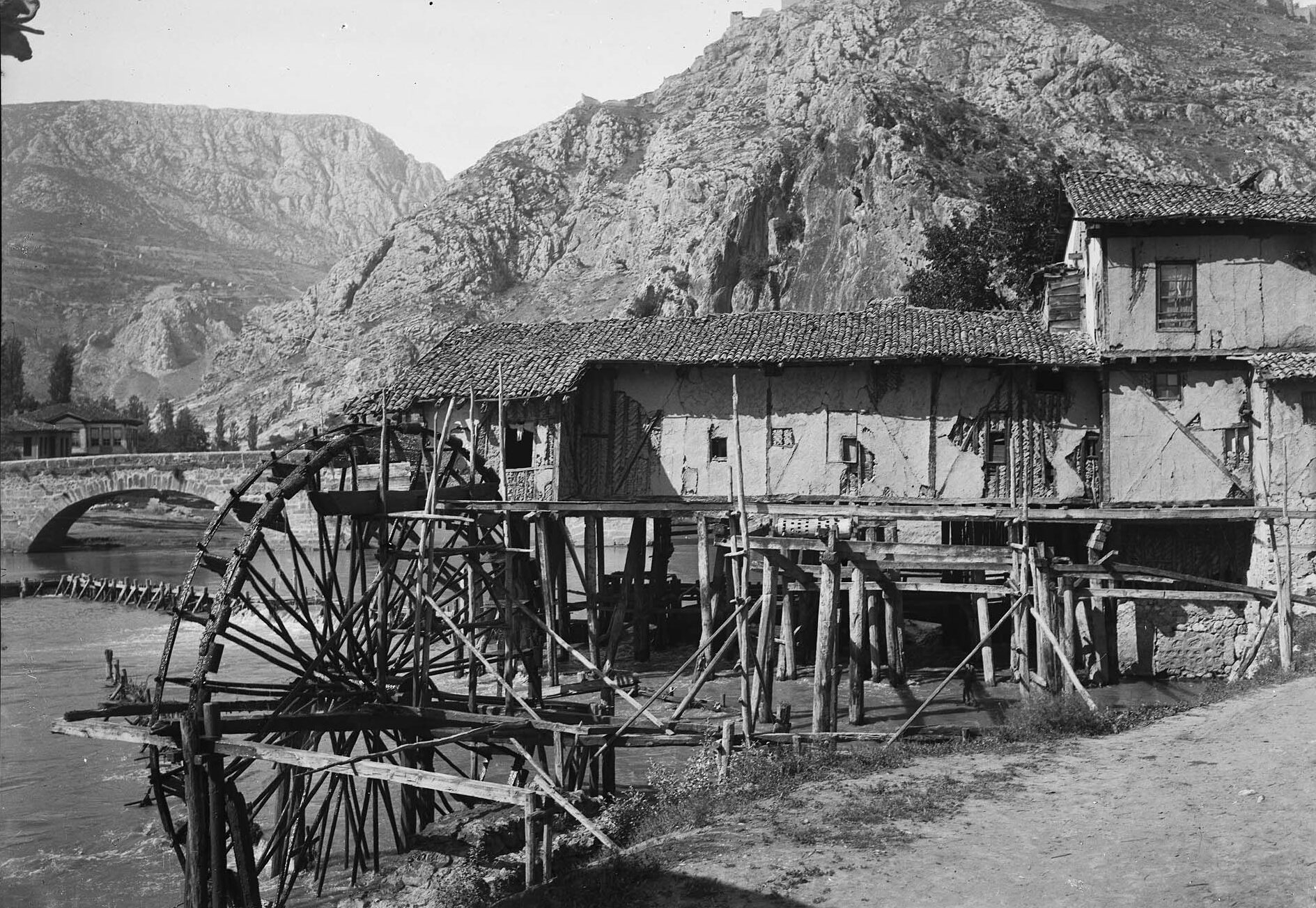 Yeşilırmak Su Çarkı