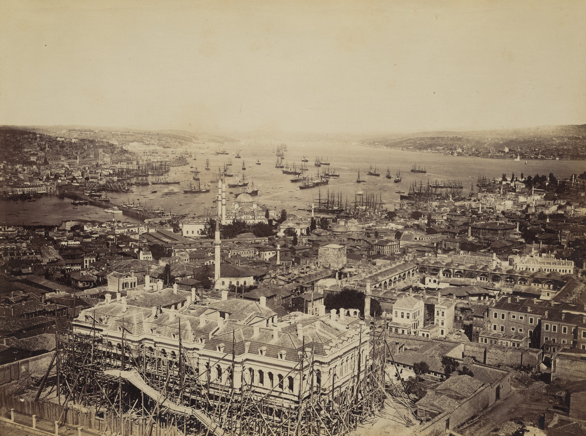 Beyazıt Kulesi’nden İnşa Halindeki Ali Paşa Sarayı ve Eminönü Yönü