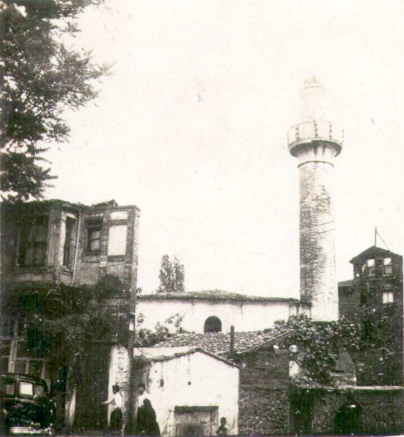 Behram Çavuş Camii