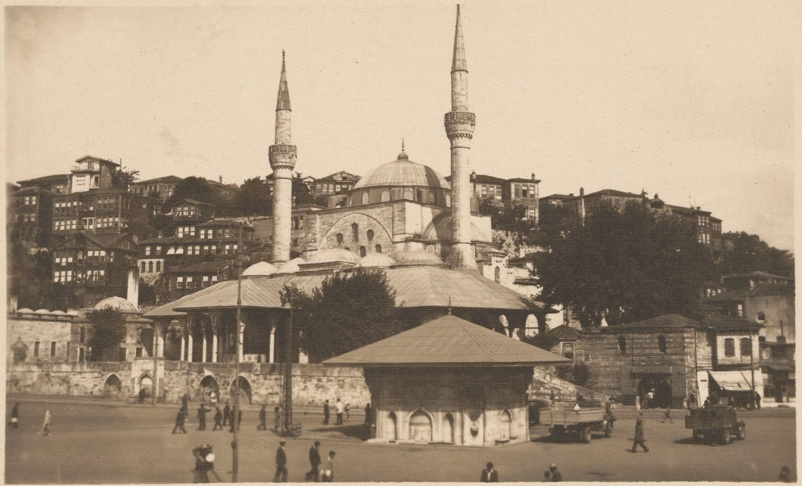 Üsküdar Meydan Çeşmesi ve Mihrimah Sultan Camii