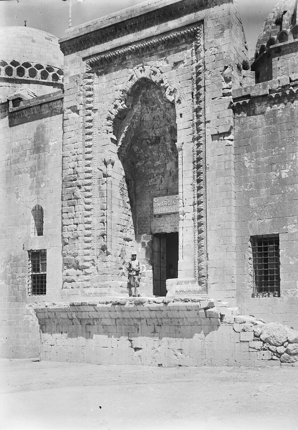 Kasımiye Medresesi Taç Kapısı