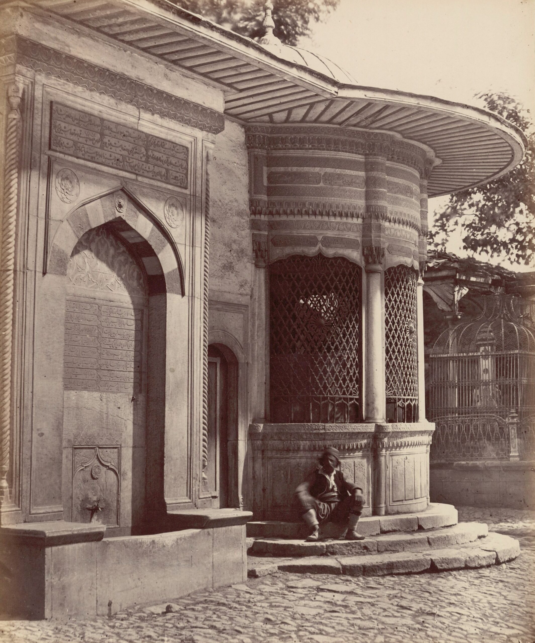 Damat İbrahim Pasha Sebili and Derviş Osman Baba Tomb