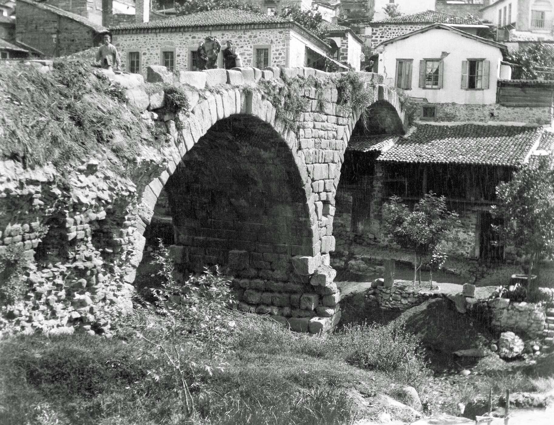 Bergama Tabak Köprüsü