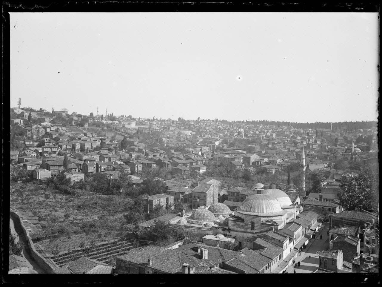 New Valide Mosque Minaret Üsküdar Panorama 3/3