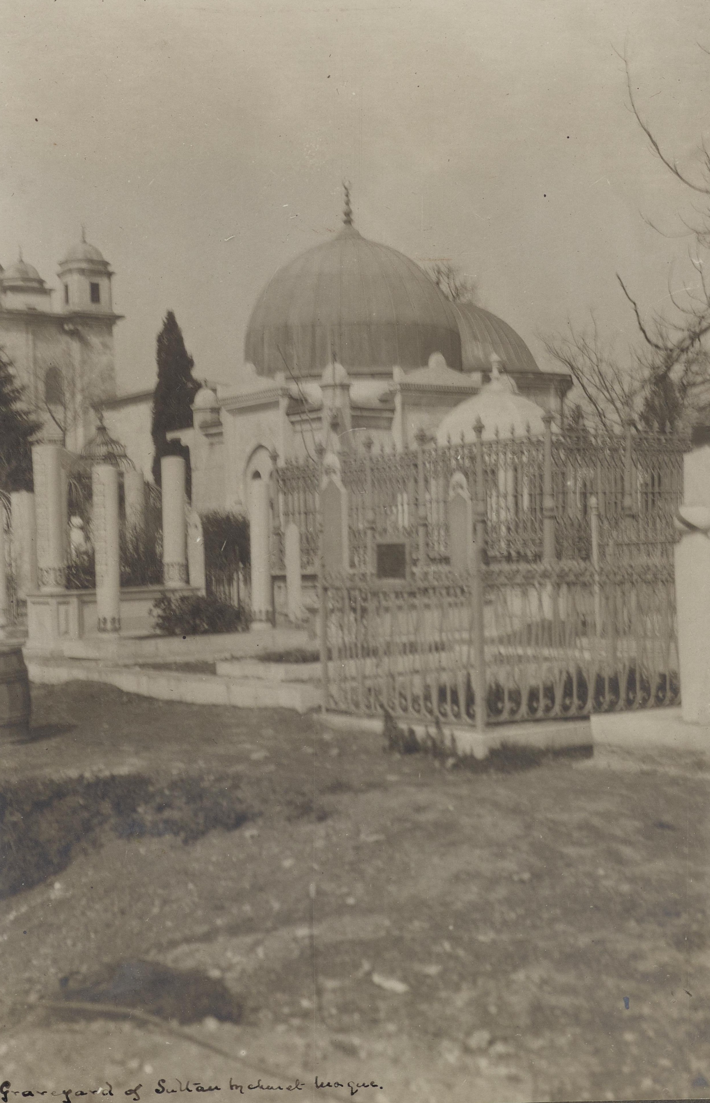 Fatih Camii Haziresi