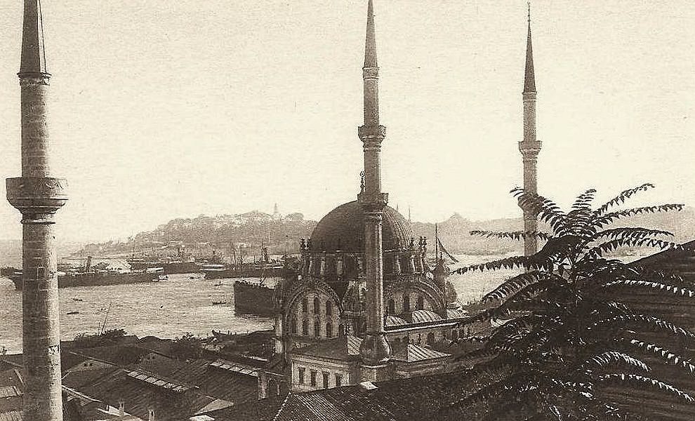 Dâyezâde Camii’nden Nusratiye’ye Bakış