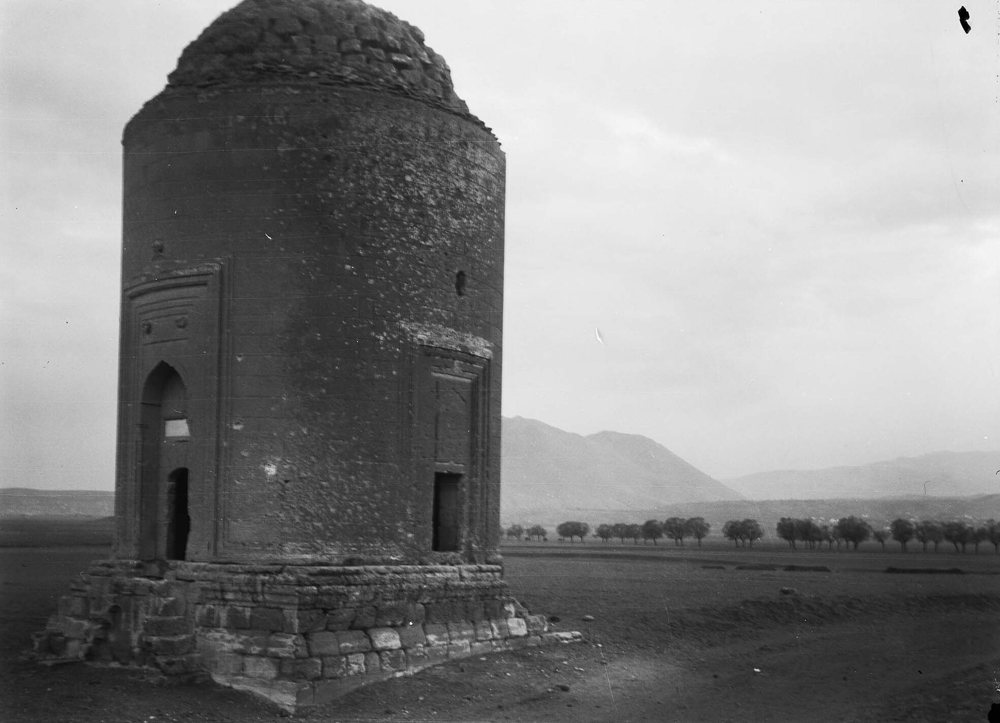 Sırçalı Kümbet