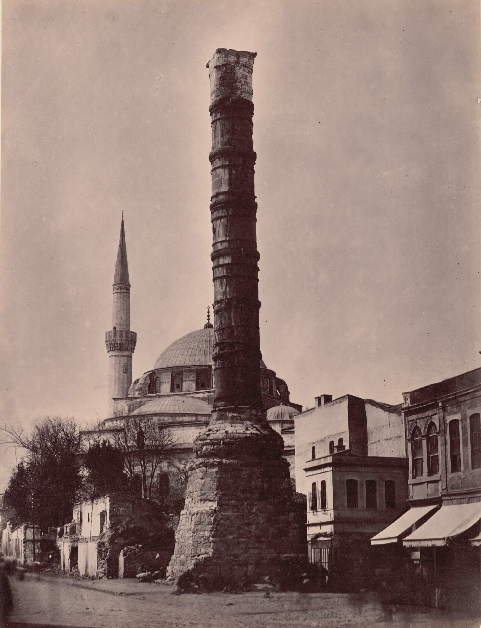Çemberlitaş ve Atik Ali Paşa Camii
