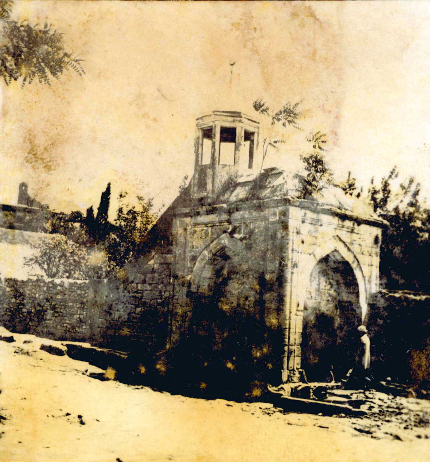 Attar Halil Ağa Mescidi ve Çeşmesi