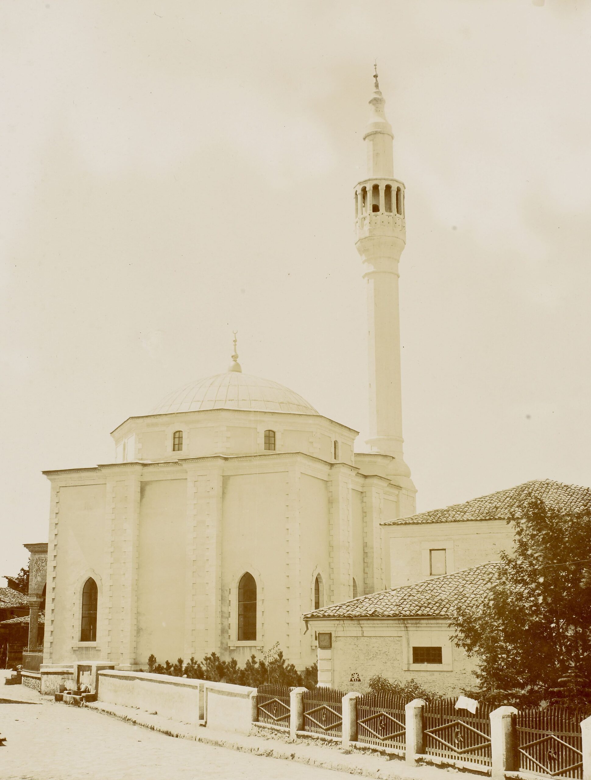 Kütahya Yeşil Cami Güneydoğudan Görünümü