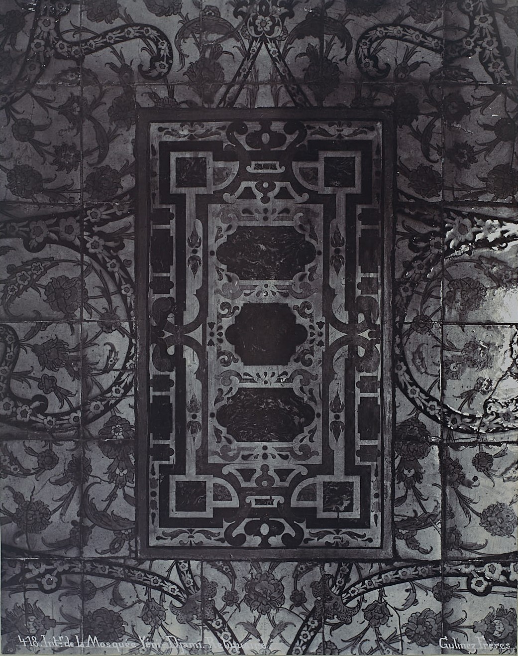 Yeni Cami Çinileri