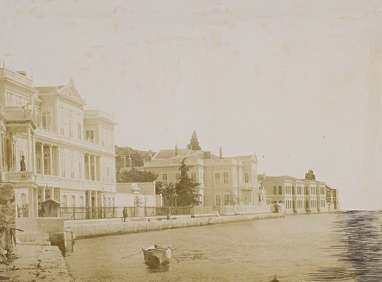 Fehime Sultan, Hatice Sultan ve Fatma Sultan Yalıları