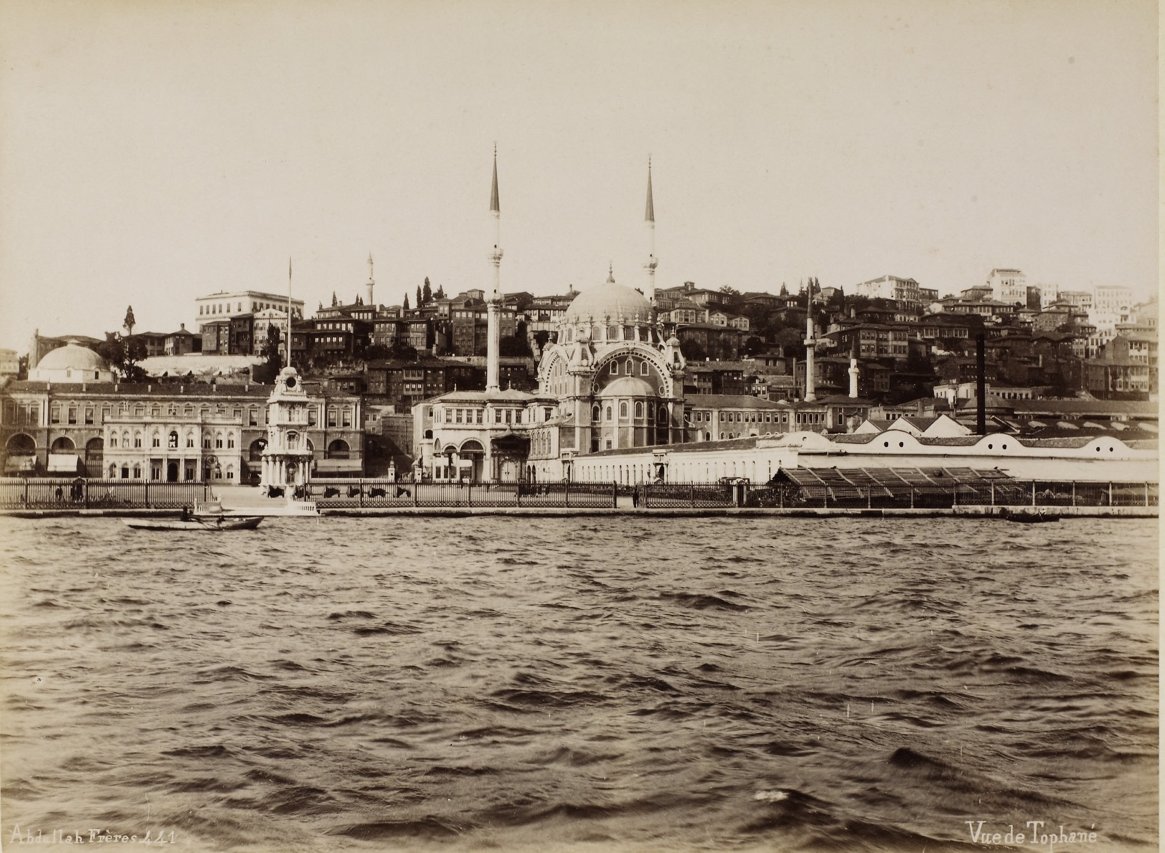 Denizden Tophane Görünümü