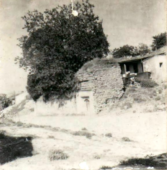 Esat Efendi Çeşmesi, Cibali