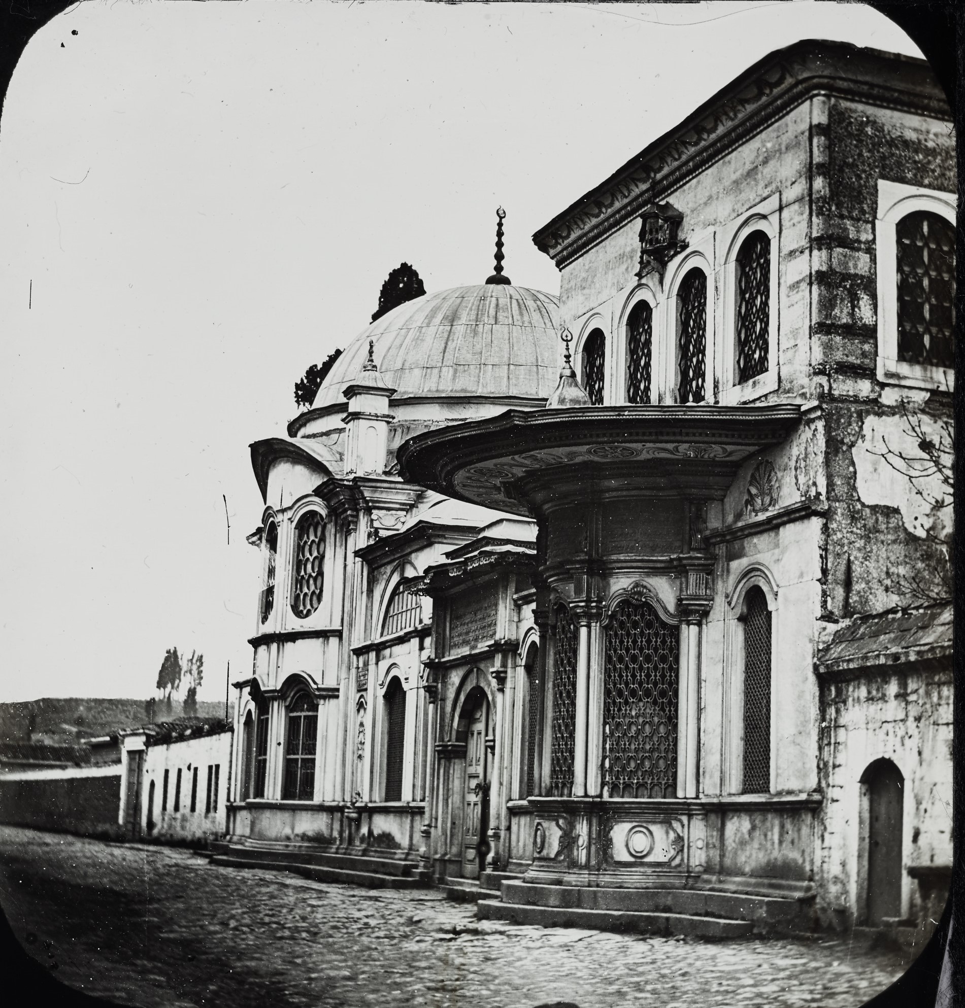 Şah Sultan Külliyesi