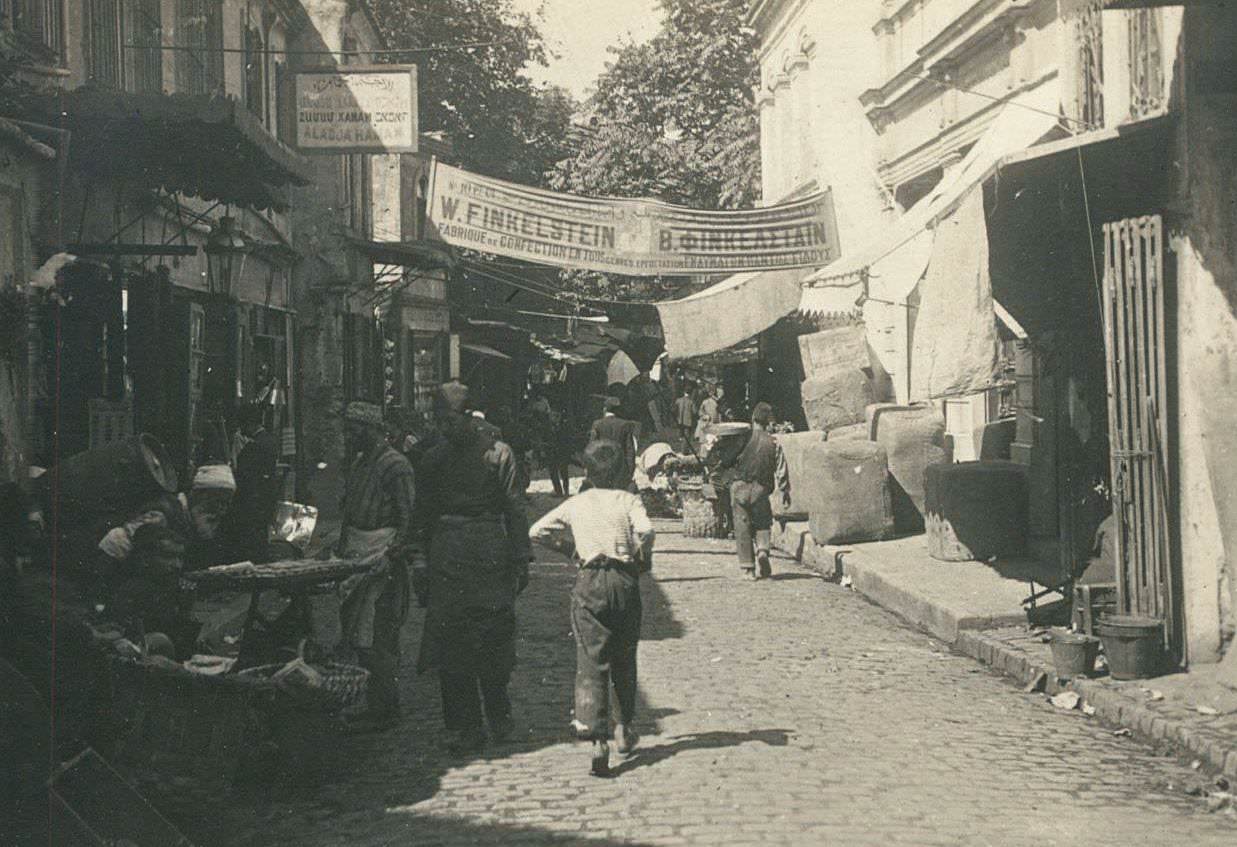 Marpuçcular Caddesi
