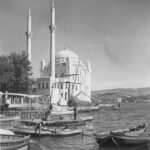 Ortaköy Camii
