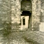 Eğri Kapı