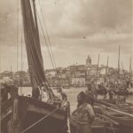 Eminönü İskelesi’nde Tekneler