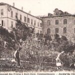 Saint Joseph Fransız Lisesi Bahçesi