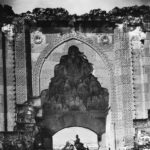 Alay Hanı Taç Kapısı