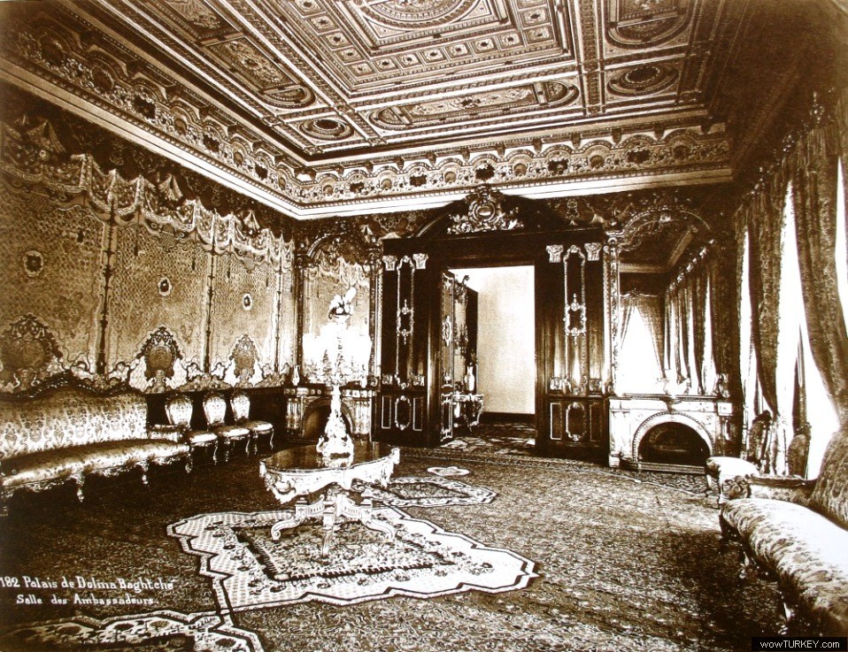 fikri aktan dolmabahce sarayi elci salonu 1895