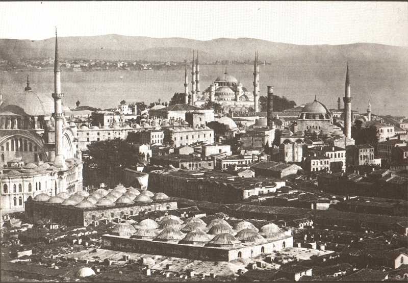 Nur-i OsmaniyeCamii ve kapalı çarşı