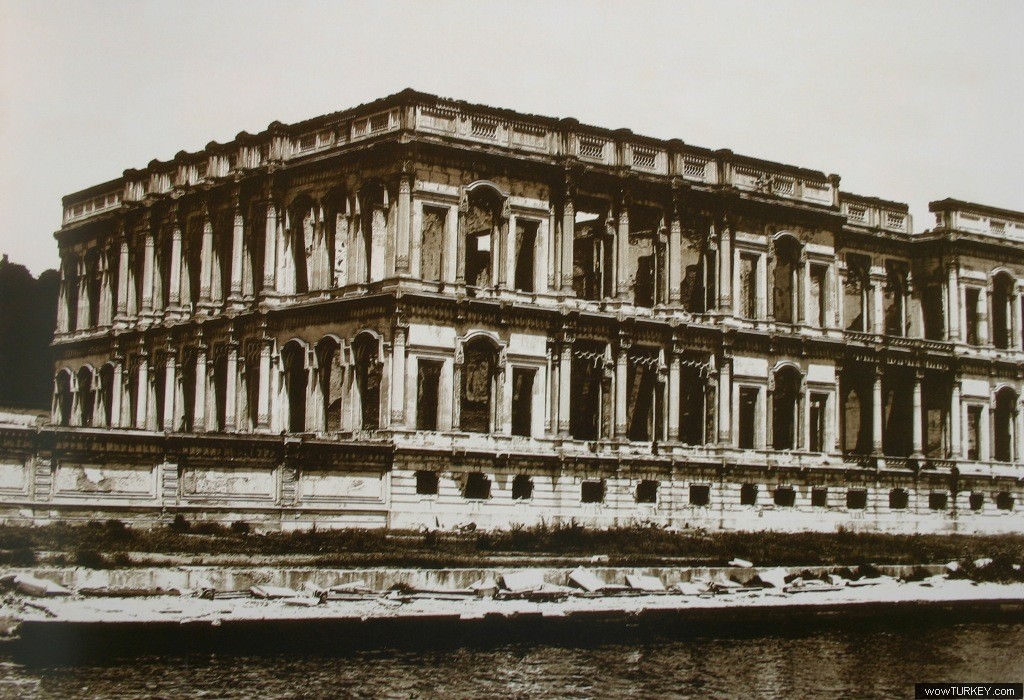 fikri aktan ragan sarayi 1920