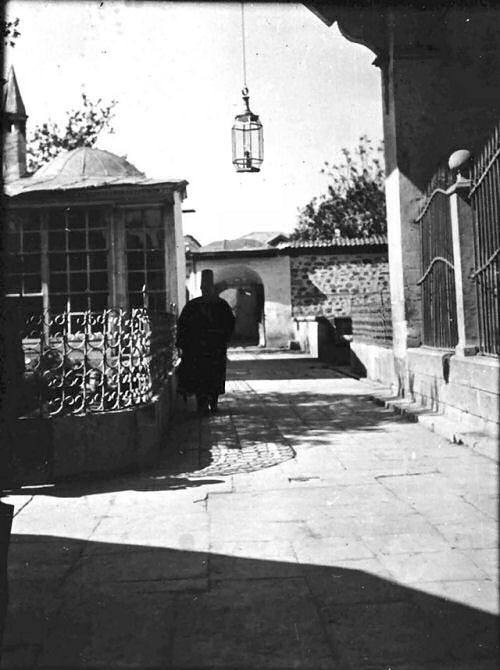 Dergah 1905