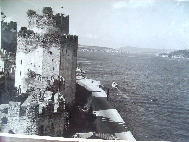 RUMELİ VE ANADOLU HİSARI — Arşiv görseli