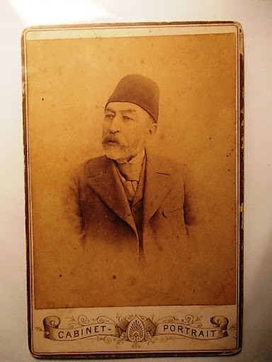 SİMALAR — Portre / kişi görseli