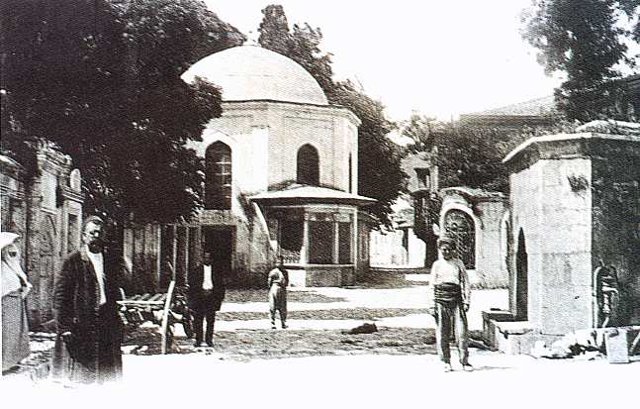 Türbe ve Osmanlı aşiyanı 1890