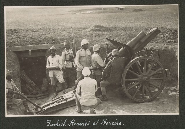 Turkish heavies at Harcira, 1917