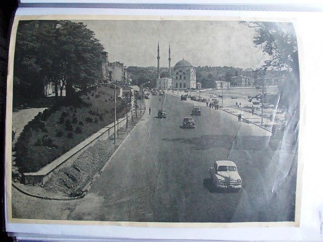 DOLMABAHÇE ve ÇIRAĞAN — Arşiv görseli