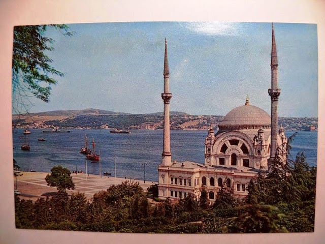 DOLMABAHÇE ve ÇIRAĞAN — Arşiv görseli