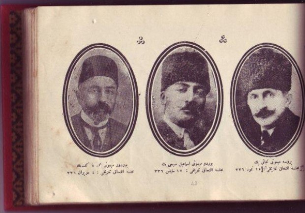 MÜHİM İNSANLAR — Portre / kişi görseli