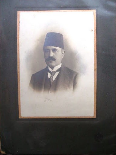 SİMALAR — Portre / kişi görseli
