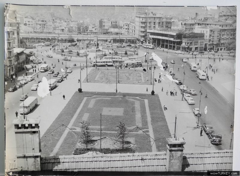 Ahmet Nadir Isisag 921Taksim meydani