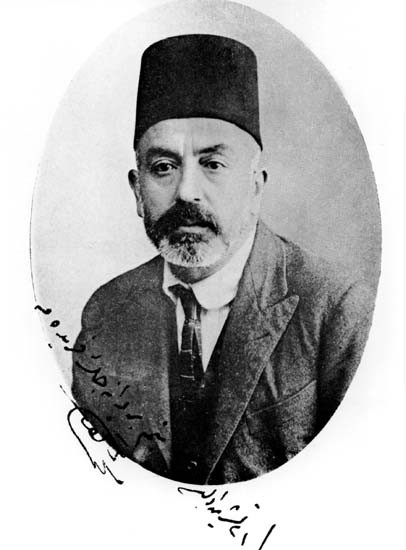 MÜHİM  İNSANLAR — Portre / kişi görseli